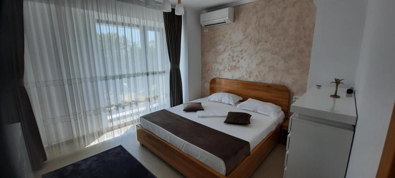 Apart Hotel Victor Mamaia Eksteriør billede