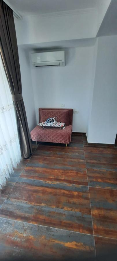 Apart Hotel Victor Mamaia Eksteriør billede